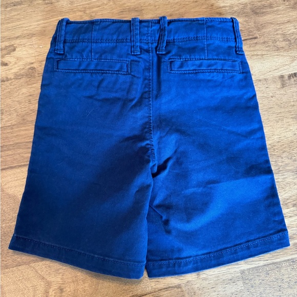 NWOT Baby Gap Toddler Shorts 3T - Picture 2 of 3